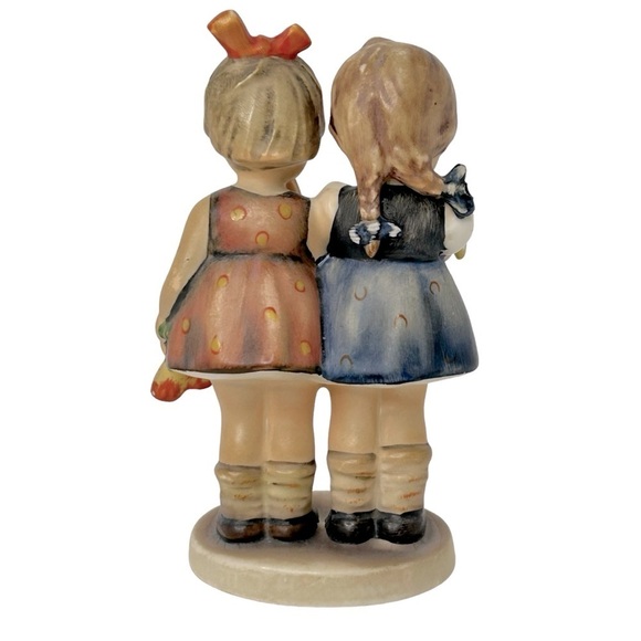 M.J.HUMMEL Happy Birthday Two Little girls Cake Flowers W. Germany Figurine - Picture 3 of 15